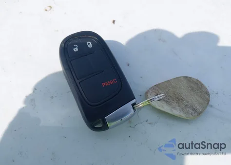 2019 Jeep Cherokee Latitude Plus 4X4 из США, поврежденный, VIN 1C4PJMLB1KD199250